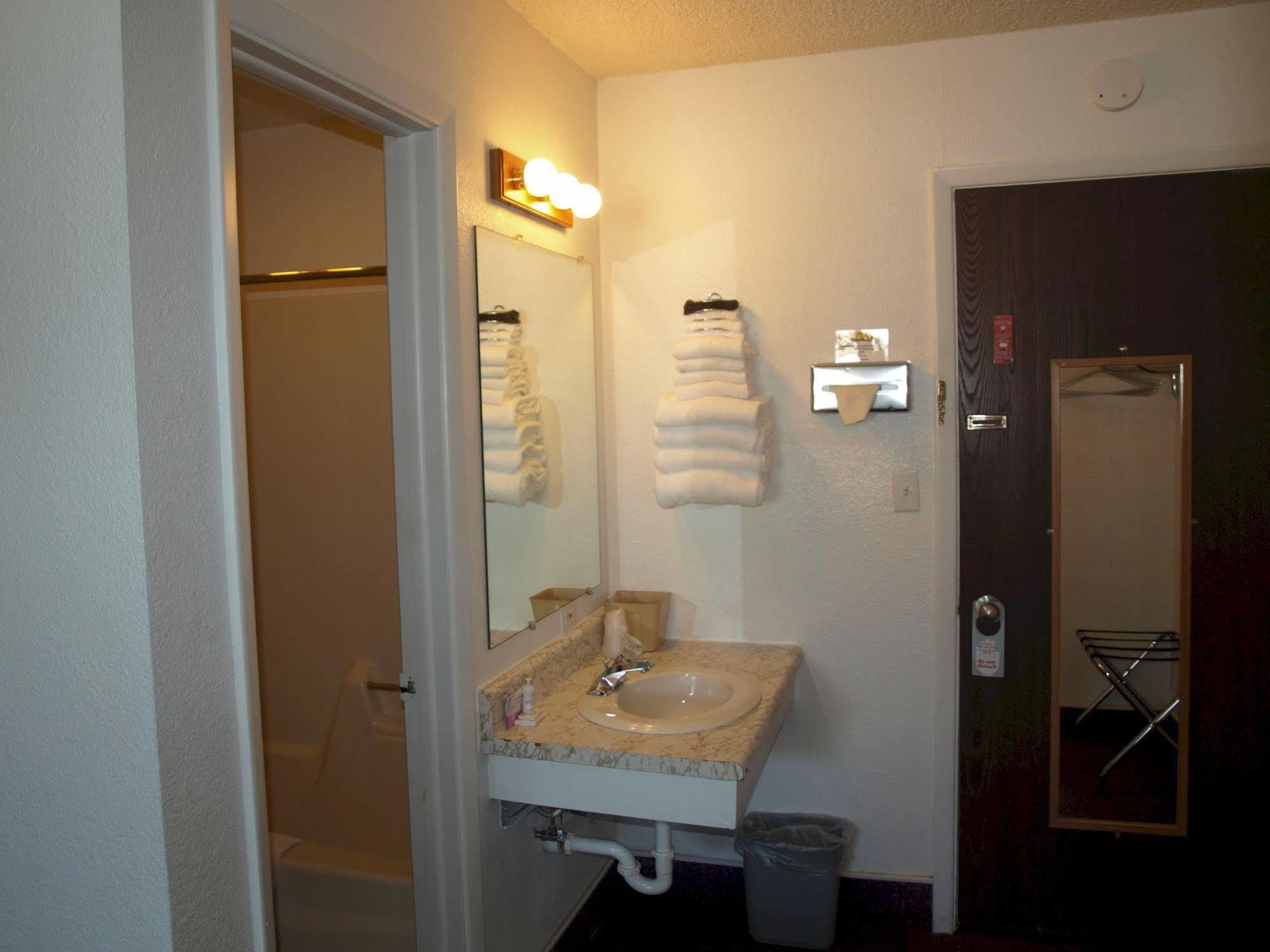 Yellowstone River Inn Glendive Eksteriør billede